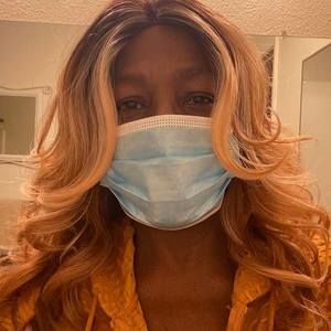 Meet your Posher, Tanga